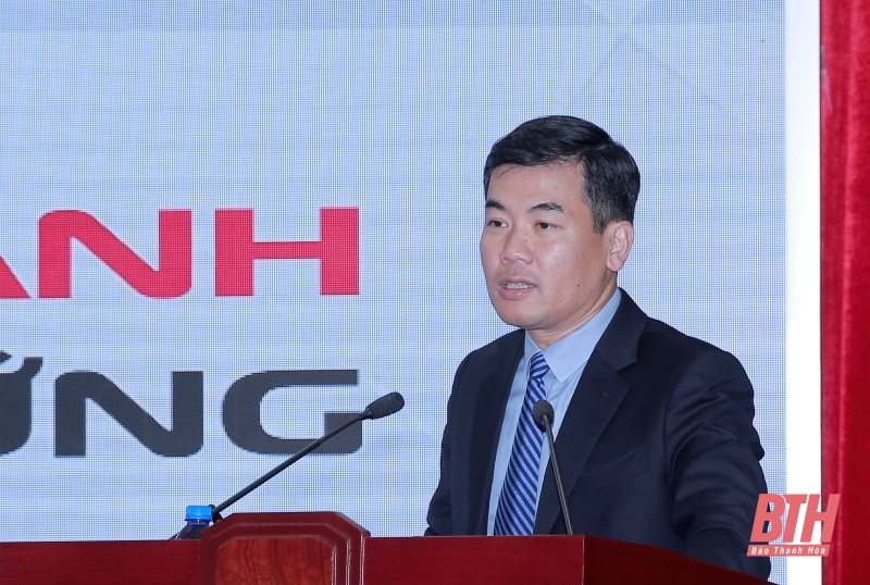 Hội thảo “Chuyển đổi số, chuyển đổi xanh và vai trò của công nghệ số trong phát triển kinh tế số tỉnh Thanh Hóa”