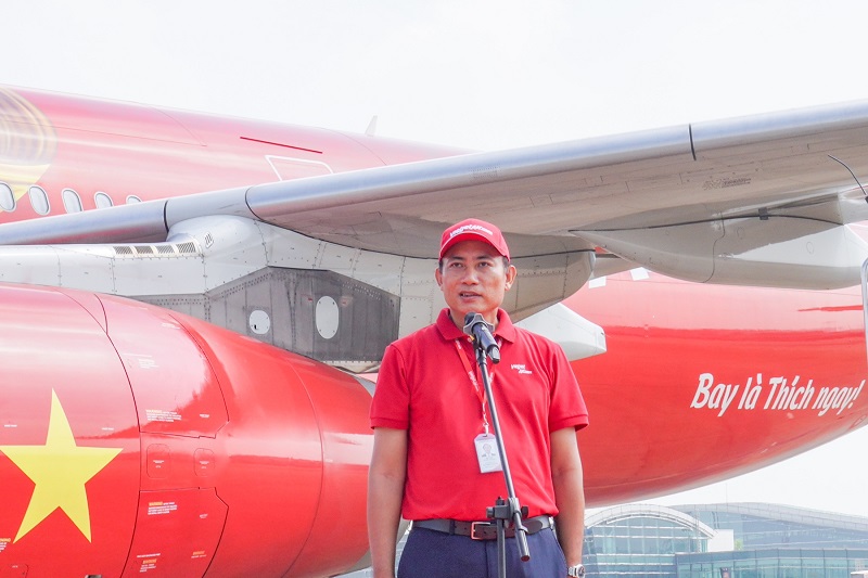 Vietjet tiên phong khai thác chuyến bay đầu tiên sử dụng nhiên liệu hàng không bền vững SAF do Petrolimex Aviation cung cấp, giảm thải 80% carbon