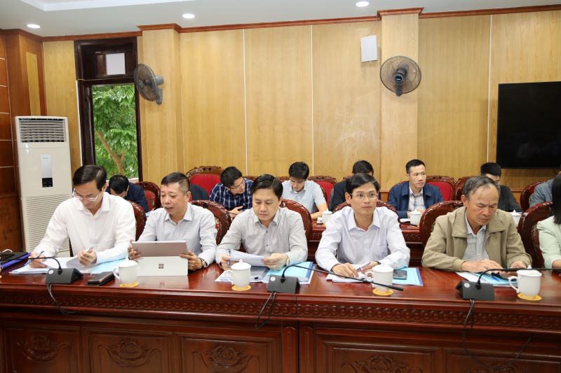 Phó Chủ tịch UBND tỉnh Lê Đức Giang chủ trì hội nghị nghe báo cáo một số nội dung về lĩnh vực nông nghiệp 