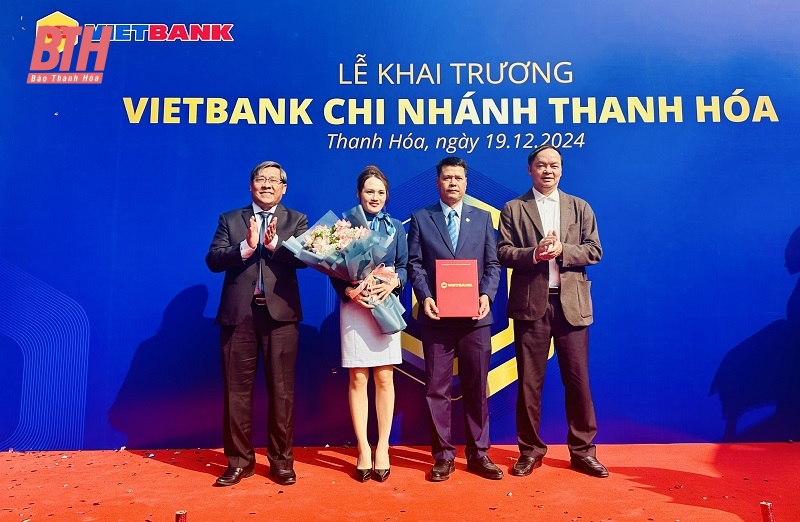 Khai trương Vietbank Thanh Hóa