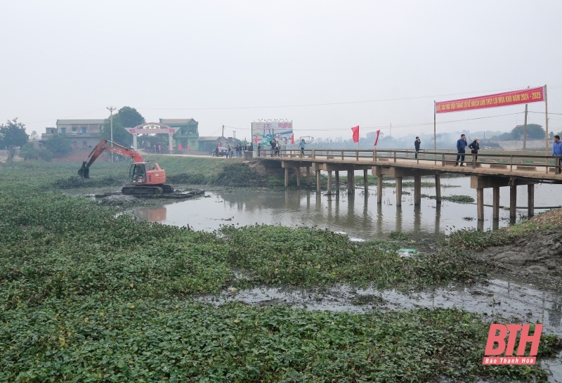Phấn đấu nạo vét hơn 1,2 triệu m3 kênh mương thủy lợi mùa khô trước 31/12/2024 