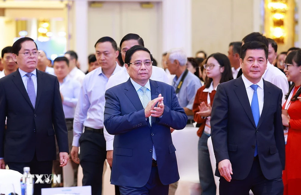 Thủ tướng: Phát triển logistics là yêu cầu khách quan, lựa chọn chiến lược