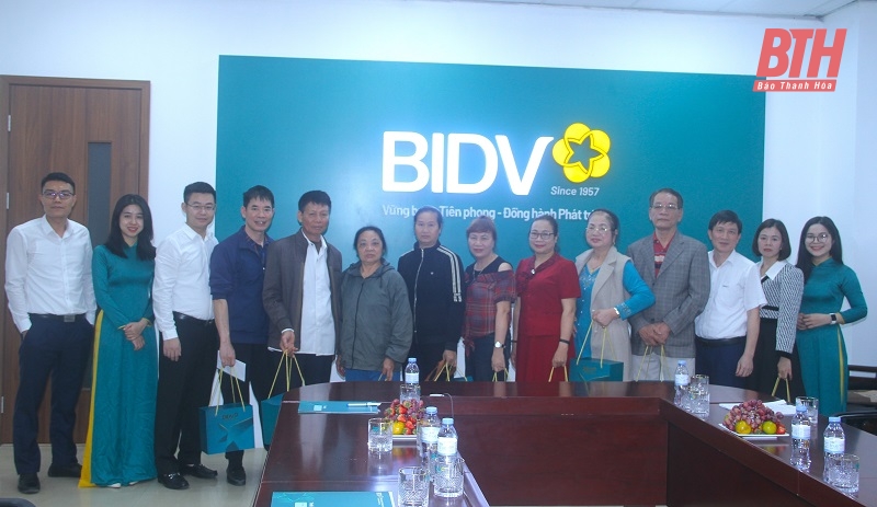 BIDV Trung Sơn Thanh Hóa tổ chức quay số trúng thưởng đợt 1 chương trình khuyến mãi “Đón tên mới - Nhận lộc lớn”