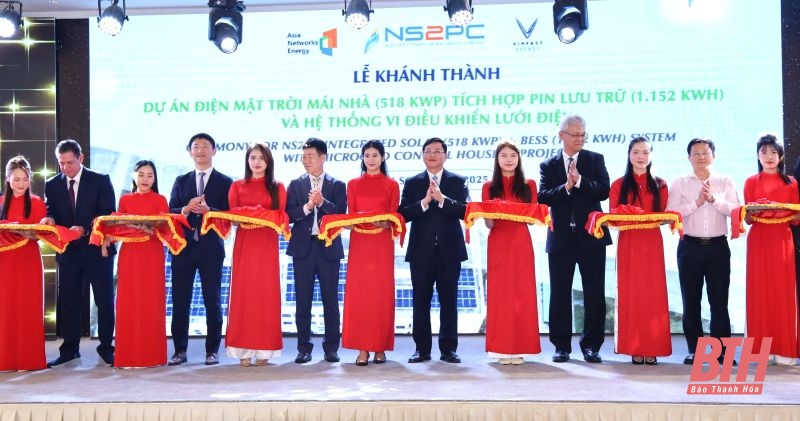 Khánh thành dự án điện mặt trời mái nhà - hướng tới tương lai xanh