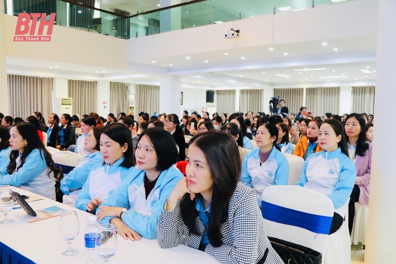 Bồi dưỡng quản lý chất lượng sản phẩm, chuyển đổi số, ứng dụng công nghệ vào kinh doanh cho các mô hình kinh tế tập thể