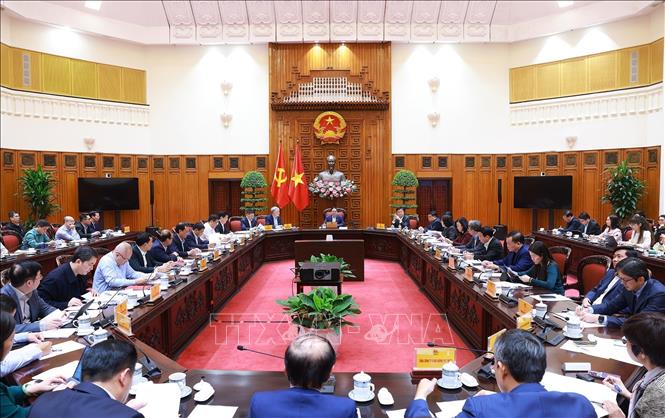 Thủ tướng Phạm Minh Chính chủ trì cuộc họp về việc Hoa Kỳ áp thuế đối ứng lên hàng Việt Nam