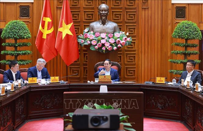 Thủ tướng Phạm Minh Chính chủ trì cuộc họp về việc Hoa Kỳ áp thuế đối ứng lên hàng Việt Nam