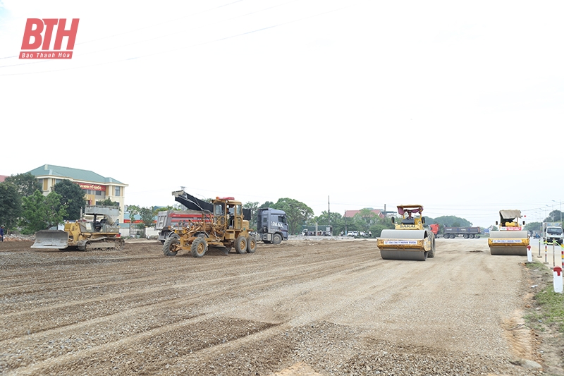 Bứt tốc cùng dự án trọng điểm: Thanh Hóa trên đường lớn! (Bài 1) - Công trình lớn dựng thế, dự án mới mở đường